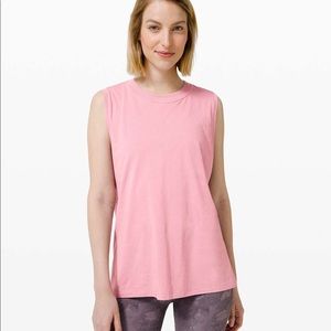 All yours boyfriend tank top, size 4 in pink taupe